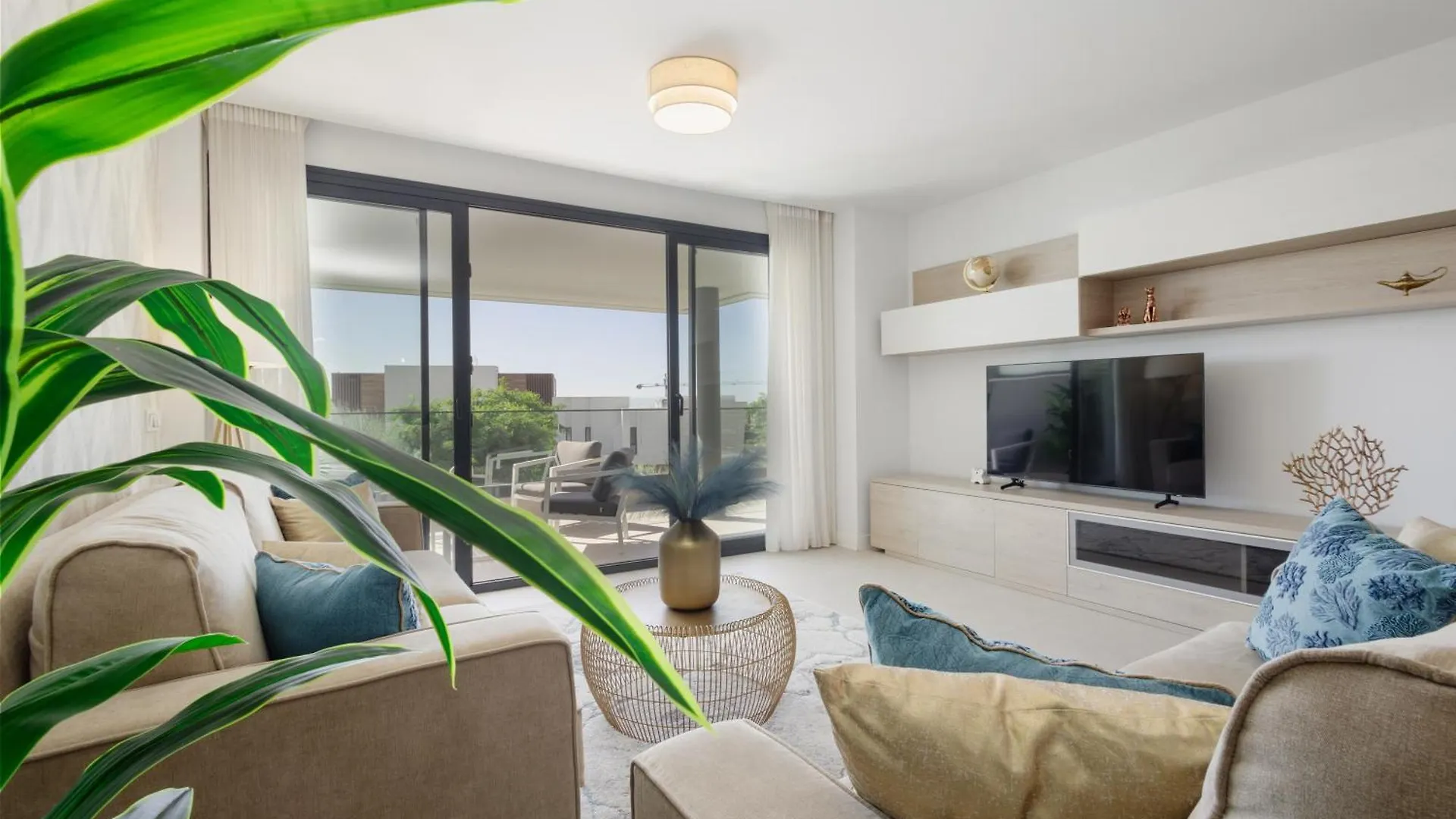 Magnificent Apartment, Close To The Beach, In Estepona 0*,  Spain