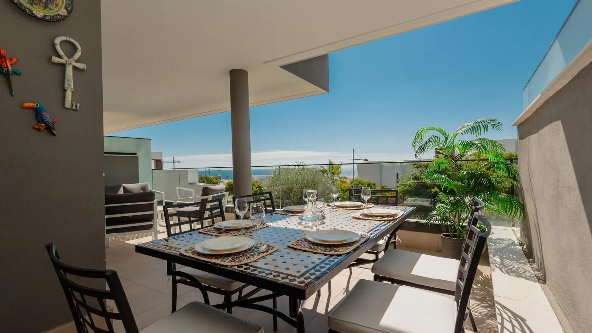 Magnificent Apartment, Close To The Beach, In Estepona 0*,