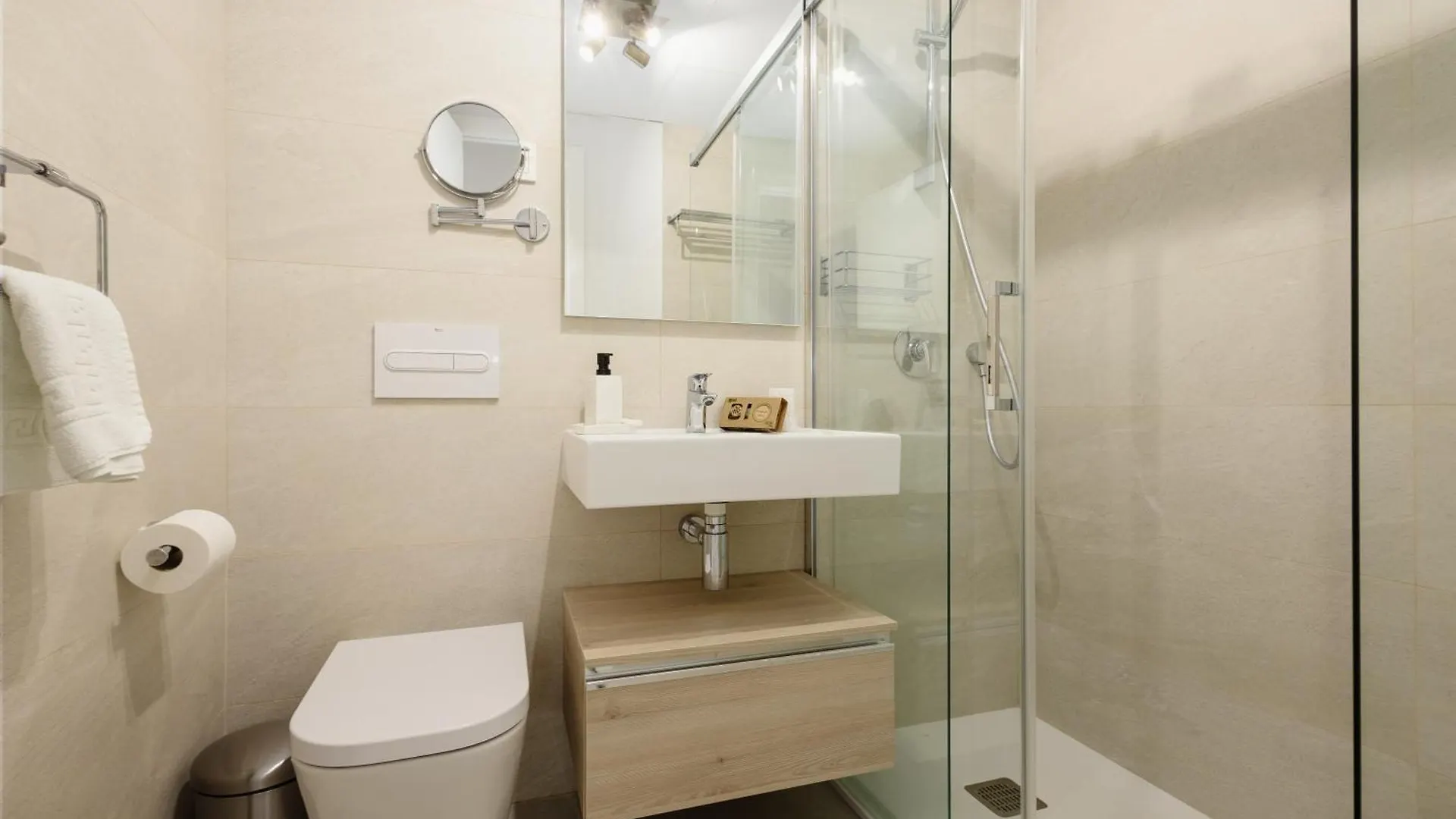 Magnificent Apartment, Close To The Beach, In Estepona Apartment